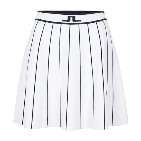 Rock W Bay Knitted White