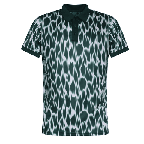 Polo Blurry