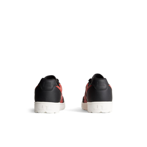 Ace Low-Top Golf Sneaker
