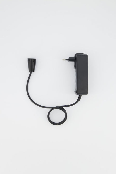 Magnetstecker Ladegerät
