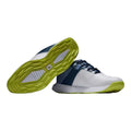 Paar Laufschuhe mit weißem und dunkelblauem Obermaterial und leuchtend grüner Sohle, präsentiert in Seitenansicht und Sohlendetail vor weißem Hintergrund
