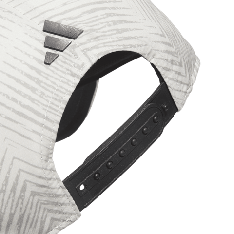 Tour 3 Stripe Print Kappe