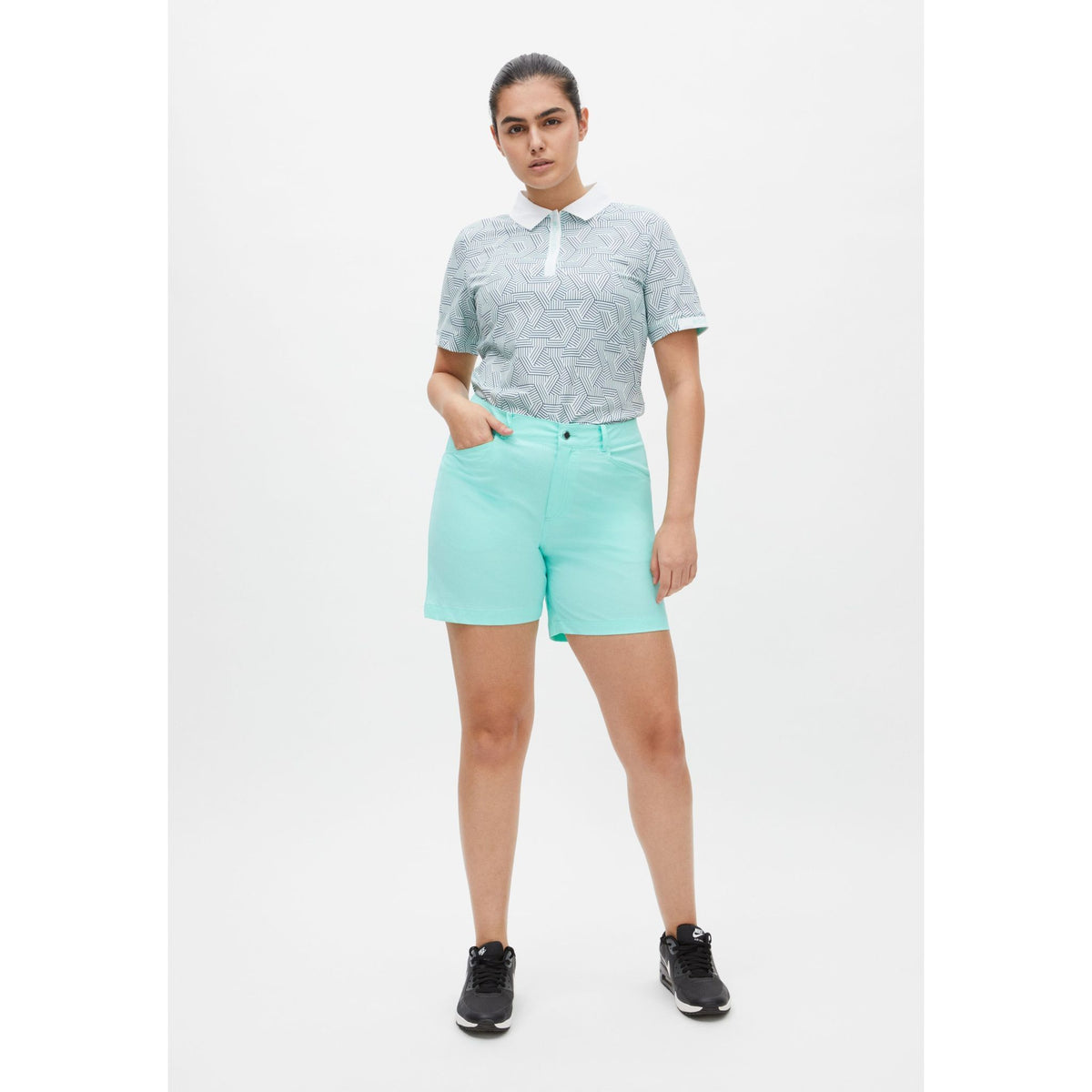 Röhnisch Lightstretch Short Damen