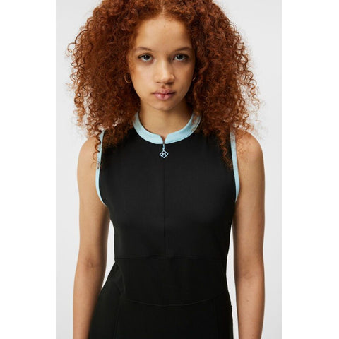 Ebony Golfkleid