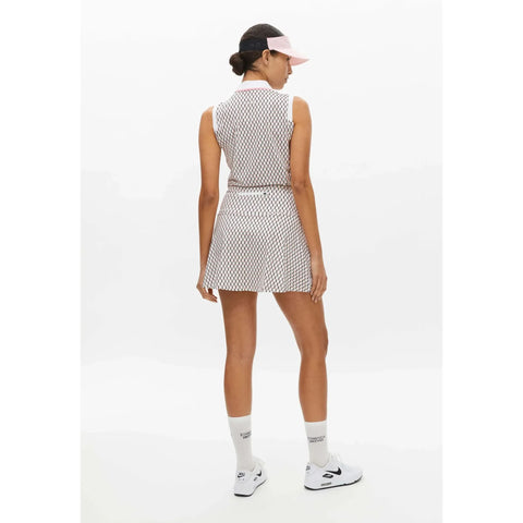 Amy Skort