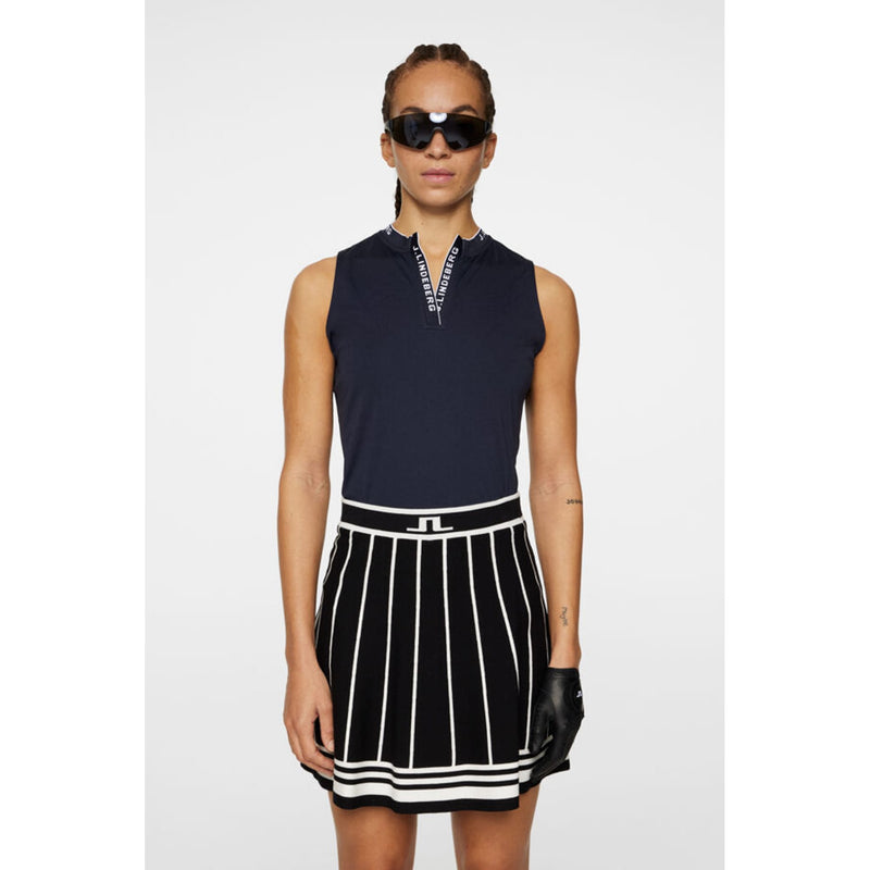 Leya Sleeveless Top