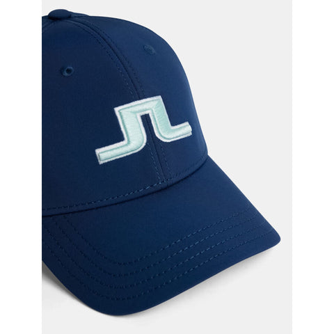 Angus Cap