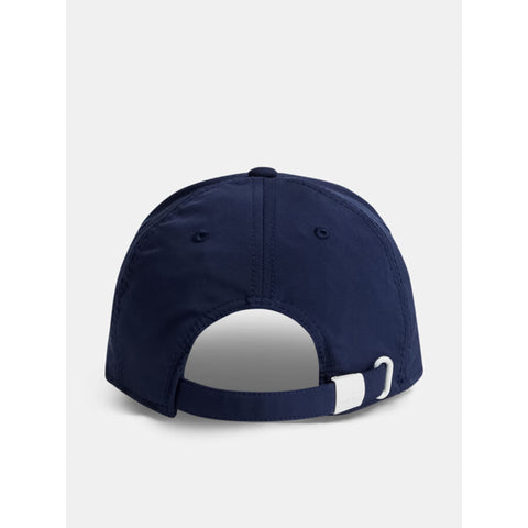 Angus Cap