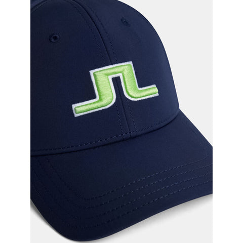 Angus Cap