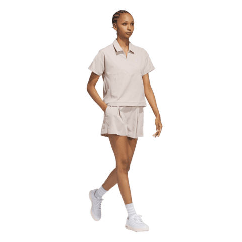 Go-To Pleated Short