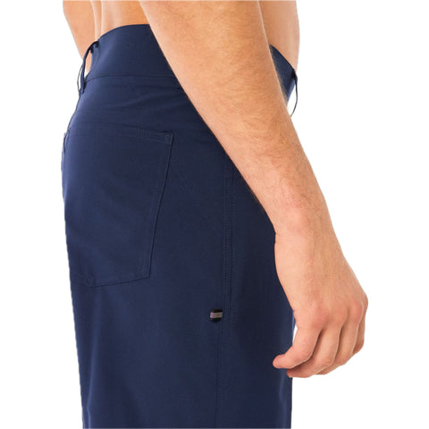 Baseline Hybrid 21 2,0 Shorts Herren