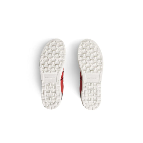 Ace Low-Top Golf Sneaker