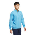Blauer Adidas Herren-Pullover mit halbem Reißverschluss und sportlichem Schnitt